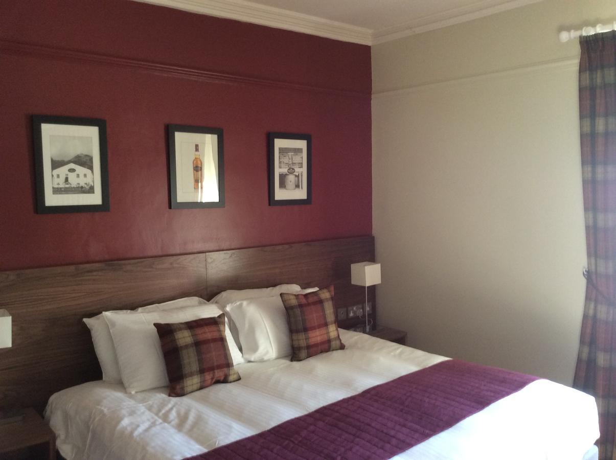 דורנוך Eagle Hotel מראה חיצוני תמונה